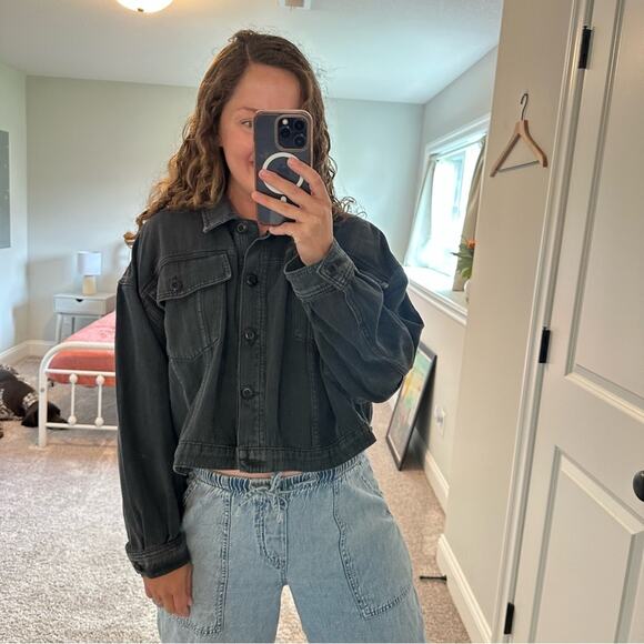 THE GREAT. Black Cotton Cropped Oversized Denim Jacket 2 Medium - Picture 3 of 14